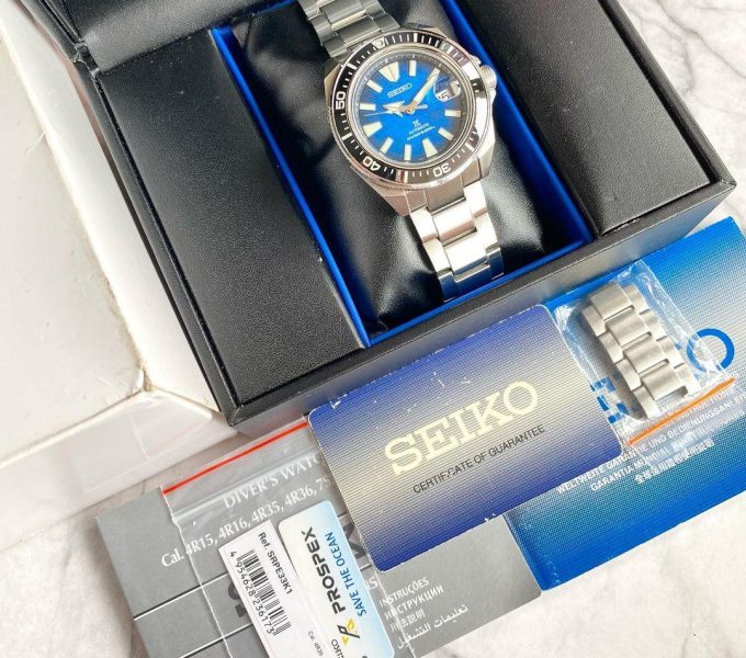 Seiko SRPE33 Watch